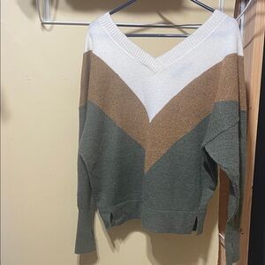 Prana V-Neck Sweater in White, Tan, and Green